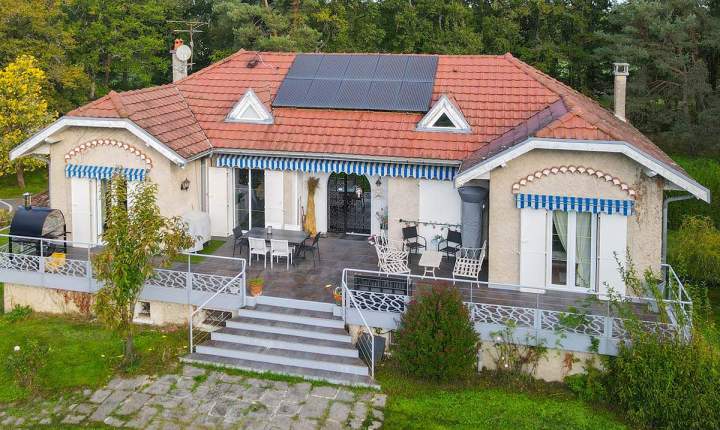 Installateur de panneaux photovoltaïques Thiers